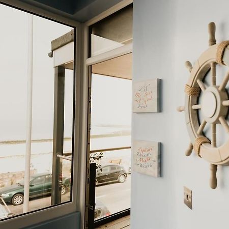 The Sea Deck Apartment - Westbrook Bay Beach - By Goldex Coastal Breaks Margate Eksteriør billede