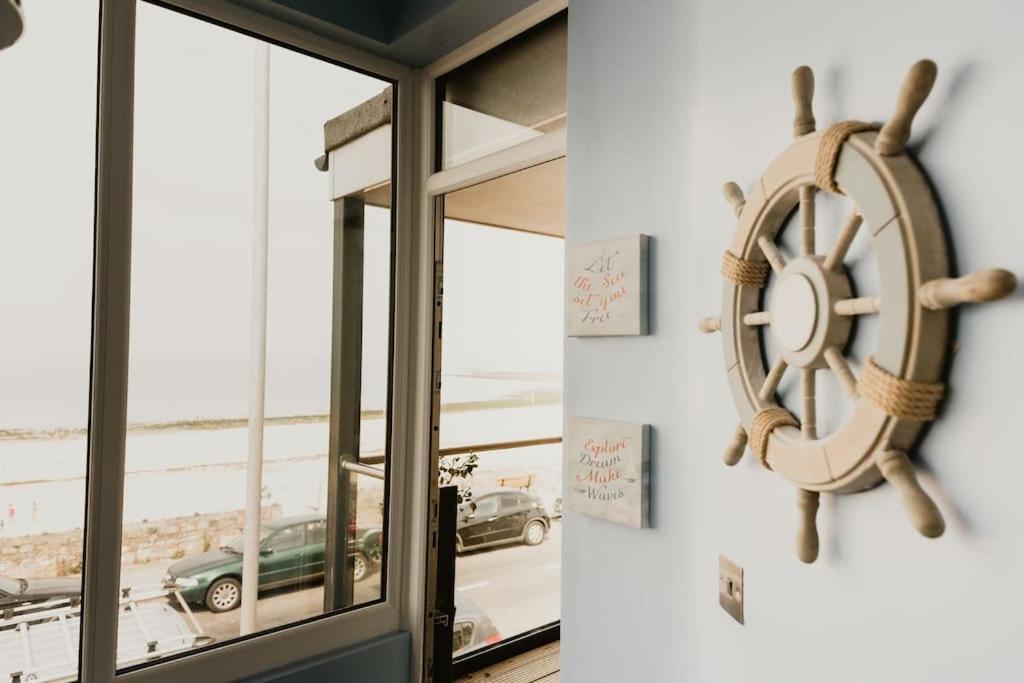 The Sea Deck Apartment - Westbrook Bay Beach - By Goldex Coastal Breaks Margate Eksteriør billede
